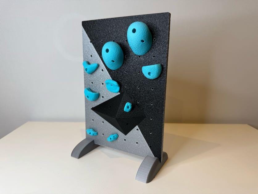 Bouldering Wall Miniature DIY Kit