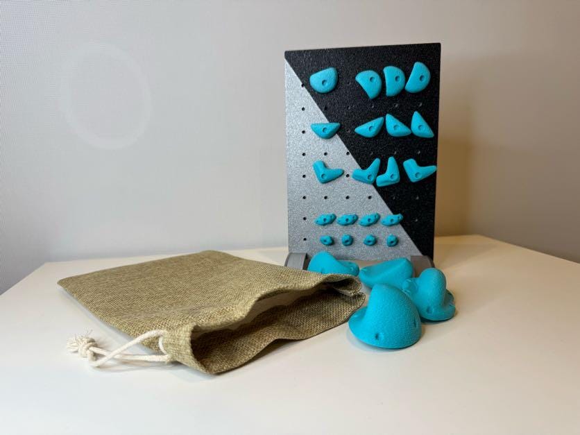 Bouldering Wall Miniature DIY Kit