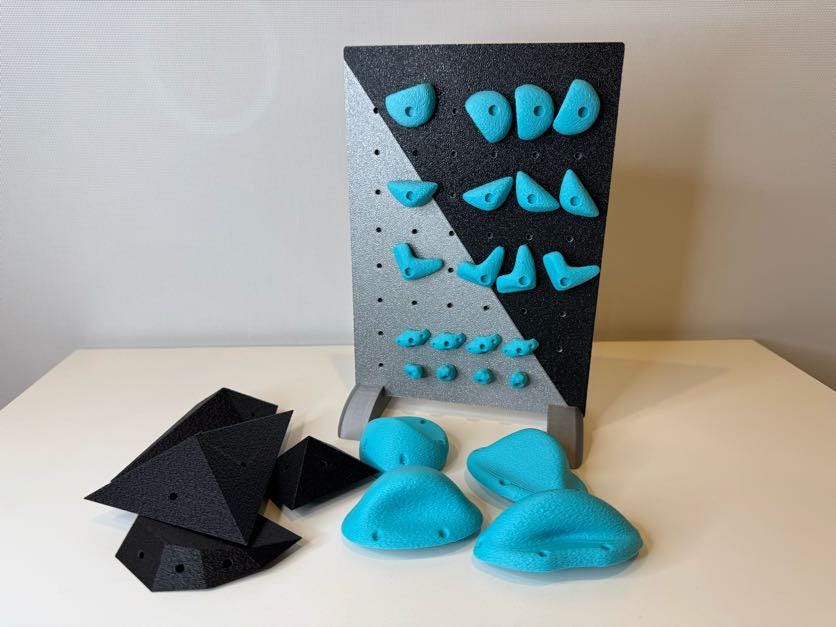 Bouldering Wall Miniature DIY Kit